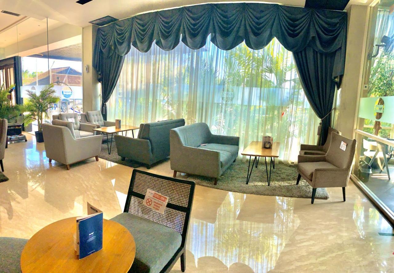Kyriad Hotel Muraya Aceh Banda Aceh Exterior foto
